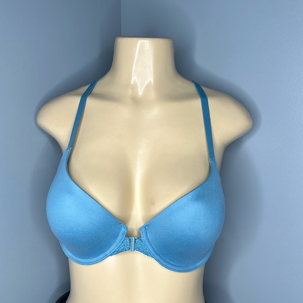 Victoria Secret Bra size 32DD blue color